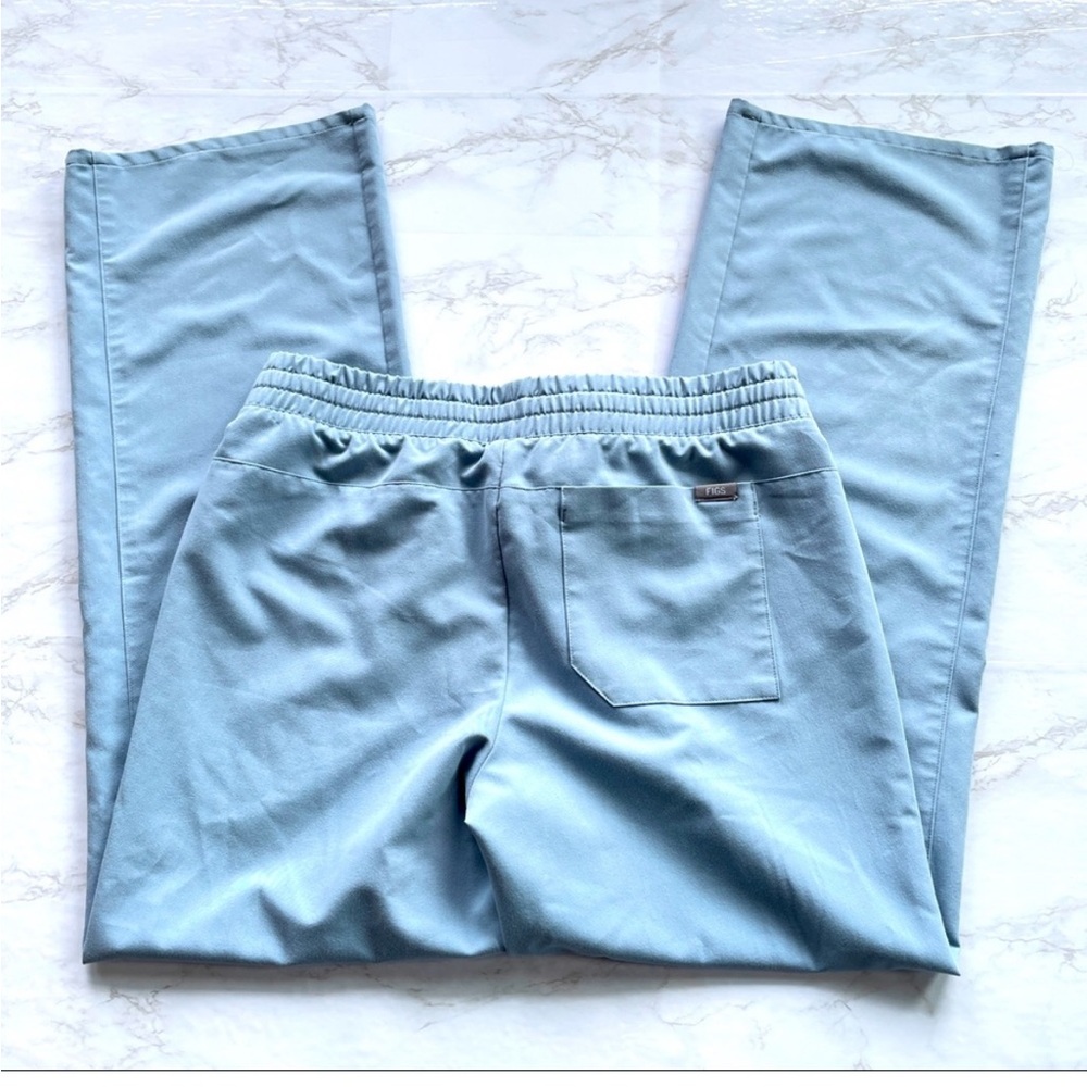 Figs Technical Collection Livingston Pant, Medium, Blue